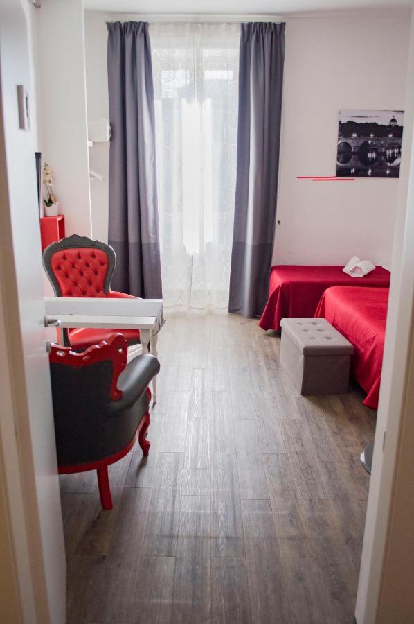 Relais Cola Di Rienzo Bed & Breakfast โรม ภายนอก รูปภาพ